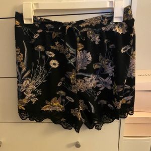floral flow shorts